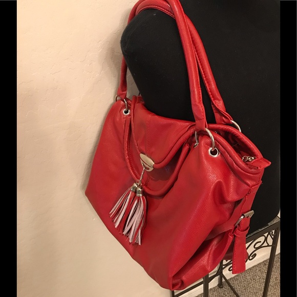 NEW RED TASSELS HOBO BAG - Picture 8 of 8